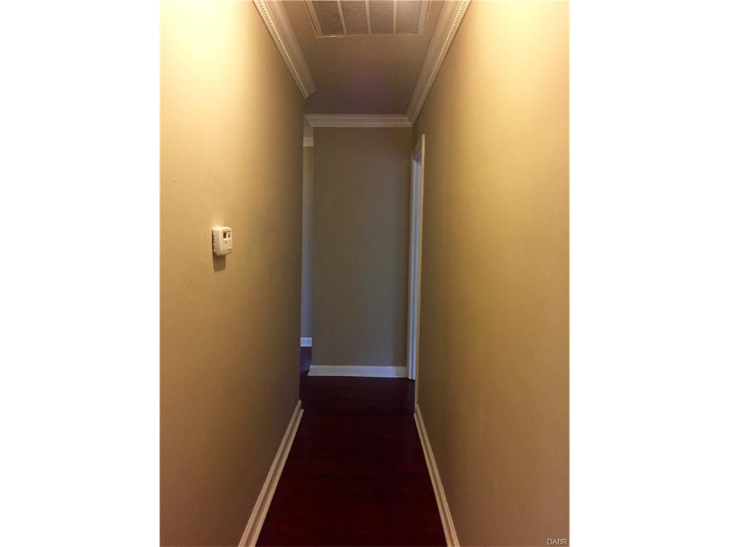 822 Wicklow Pl, Dayton, OH 45406 photo 12