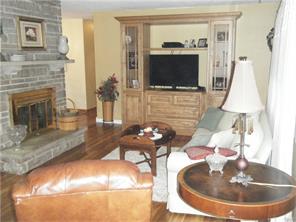 1841 E David Rd, Dayton, OH 45440 photo 3