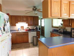 135 Devay Ave, Dayton, OH 45458 photo 5