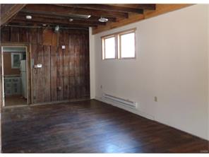 9 E Main St, Spring Valley Vlg, OH 45370 photo 4