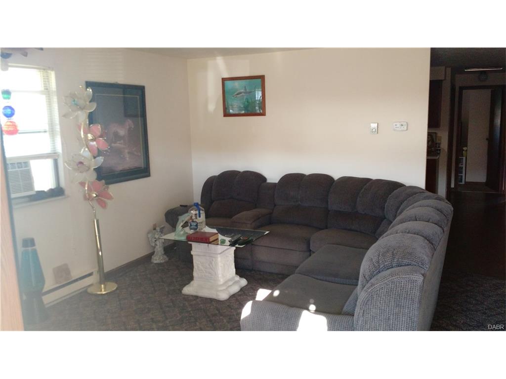 106 Regency Ct, Covington, OH 45318 photo 4