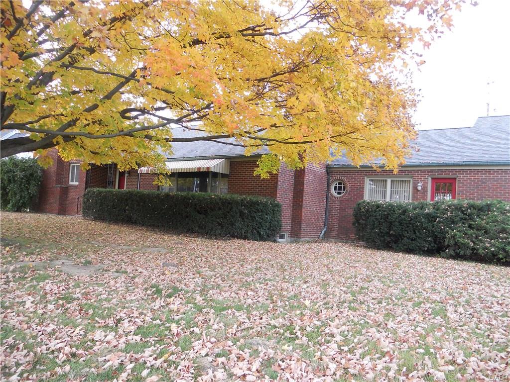 902 E Main St, Eaton, OH 45320 photo 3