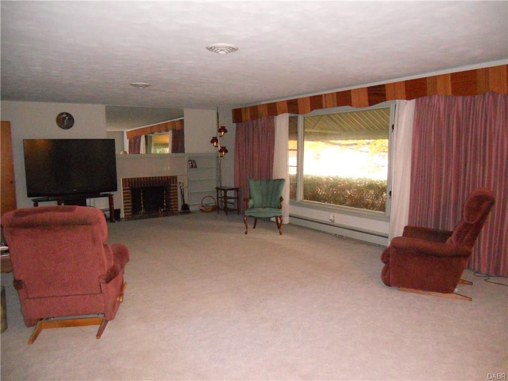 902 E Main St, Eaton, OH 45320 photo 12
