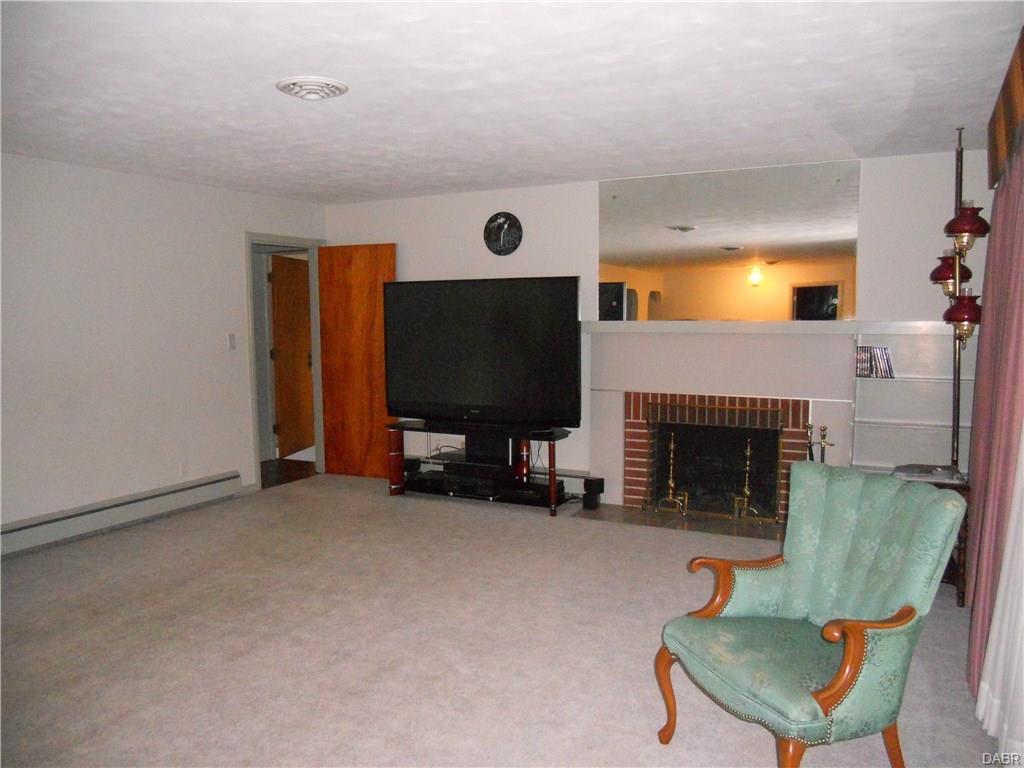 902 E Main St, Eaton, OH 45320 photo 10