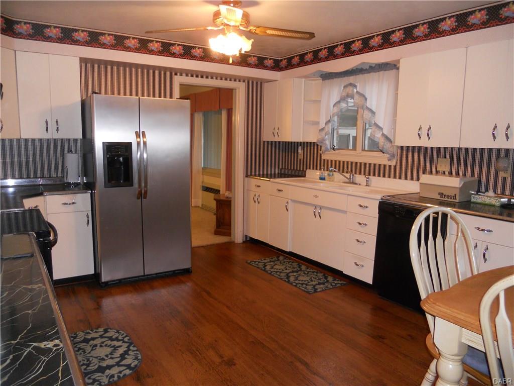 902 E Main St, Eaton, OH 45320 photo 18