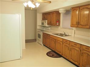 3009 Gracemore Ave, Dayton, OH 45420 photo 2