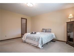 1695 Berwick Ave, Springfield, OH 45503 photo 12