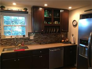 5910 Gloucester Ct, Dayton, OH 45440 photo 6
