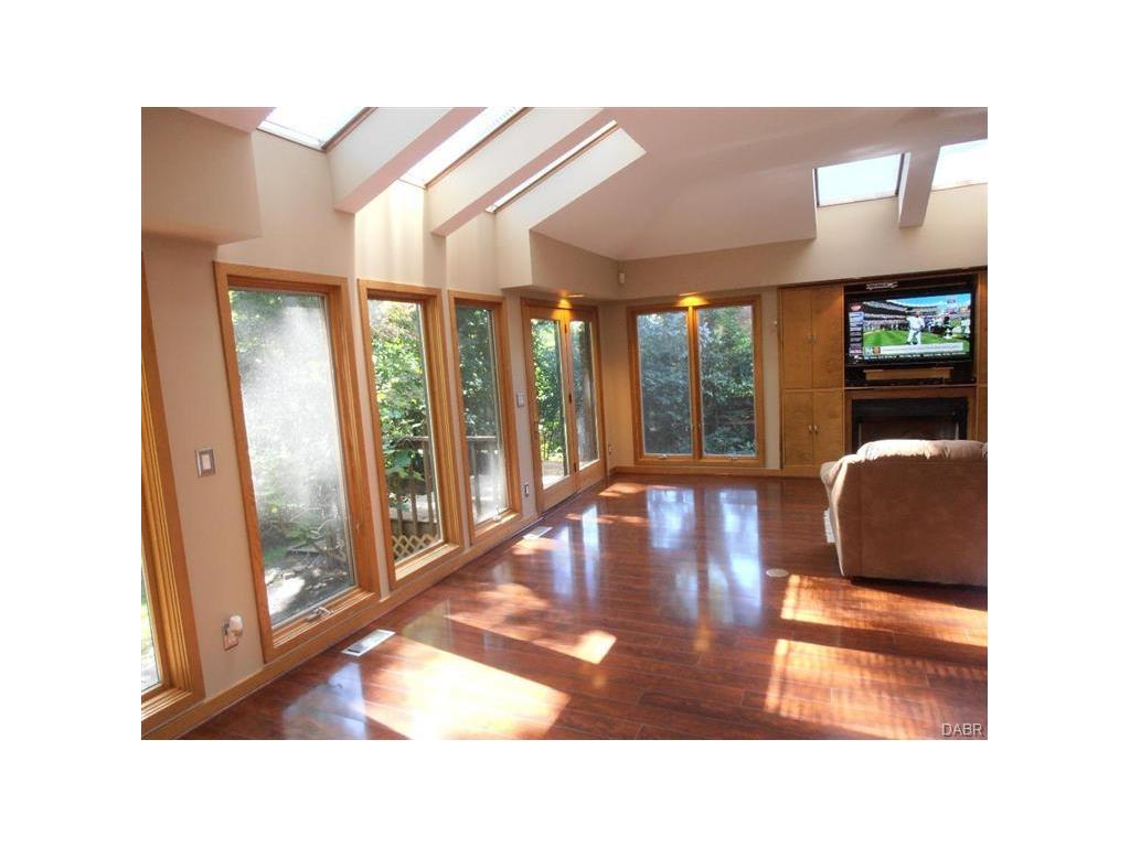 1260 Brooklands Rd, Dayton, OH 45409 photo 13