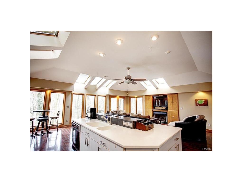 1260 Brooklands Rd, Dayton, OH 45409 photo 17