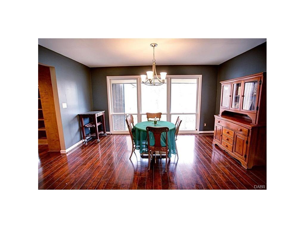 1260 Brooklands Rd, Dayton, OH 45409 photo 9