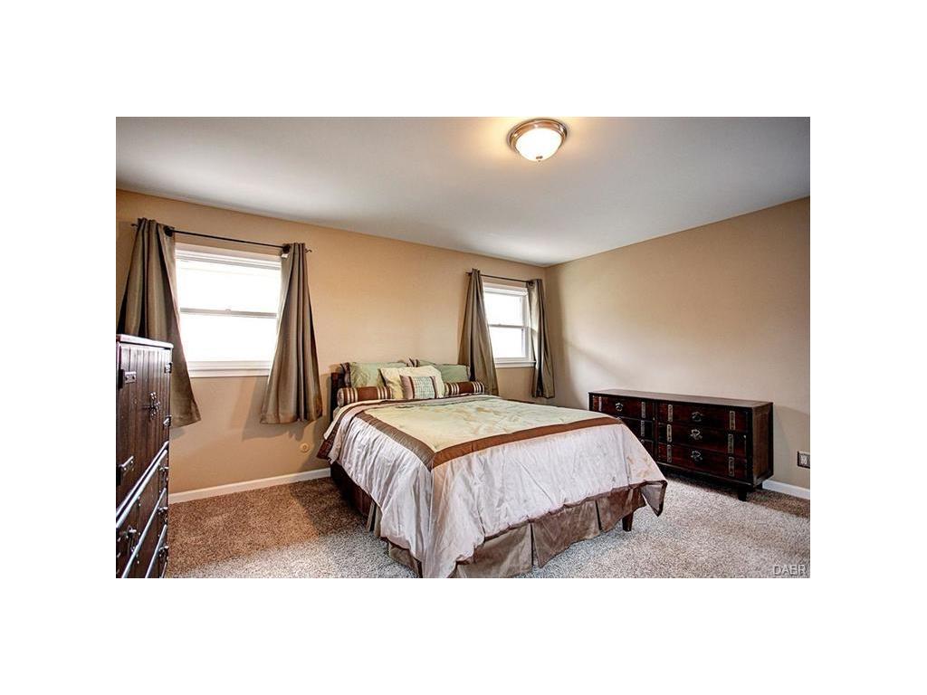 1260 Brooklands Rd, Dayton, OH 45409 photo 28
