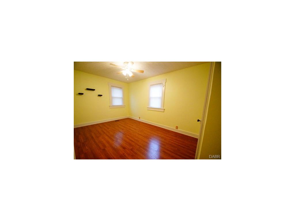 103 E Race St, Spring Valley, OH 45370 photo 17