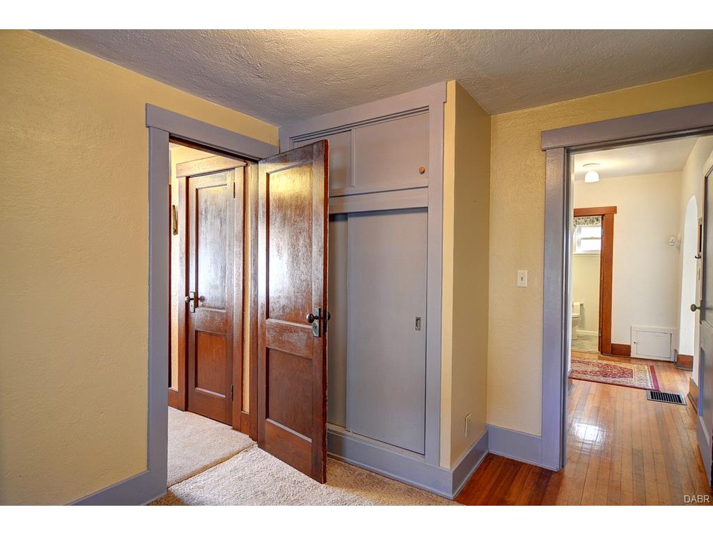 23 E Maple St, Bellbrook, OH 45305 photo 13