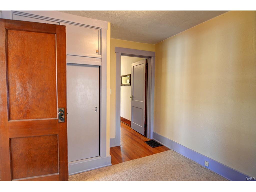 23 E Maple St, Bellbrook, OH 45305 photo 12