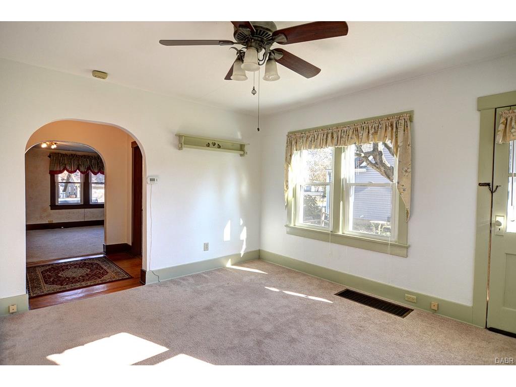 23 E Maple St, Bellbrook, OH 45305 photo 17