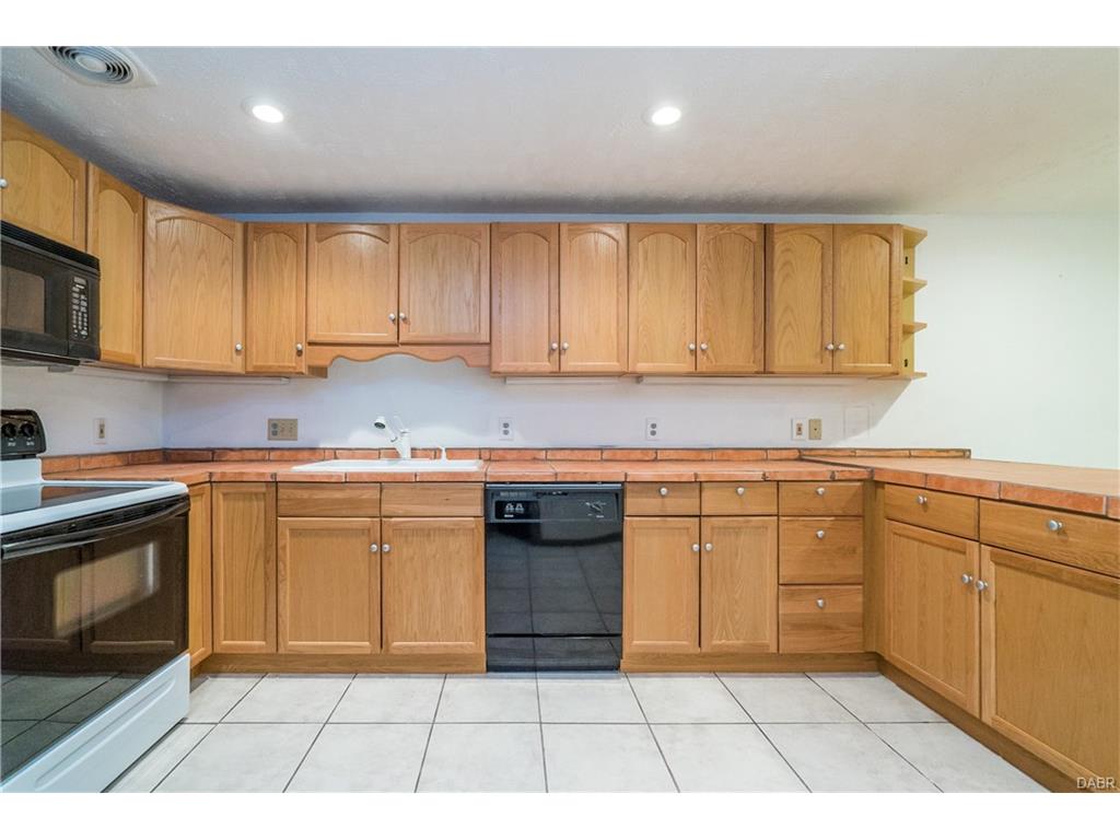 120 Meadows Dr, Springboro, OH 45066 photo 30