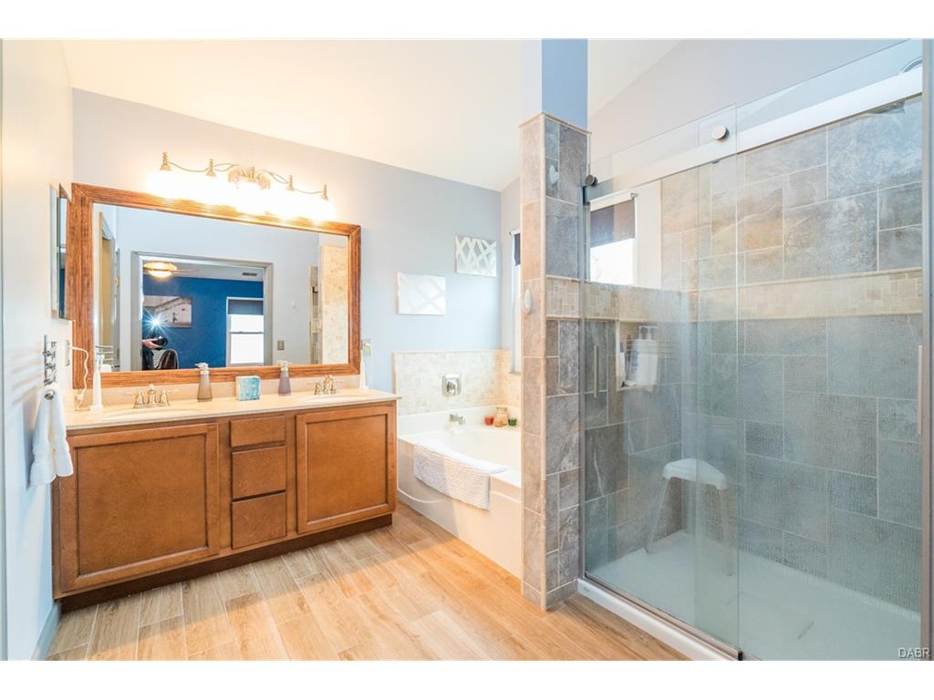 120 Meadows Dr, Springboro, OH 45066 photo 18