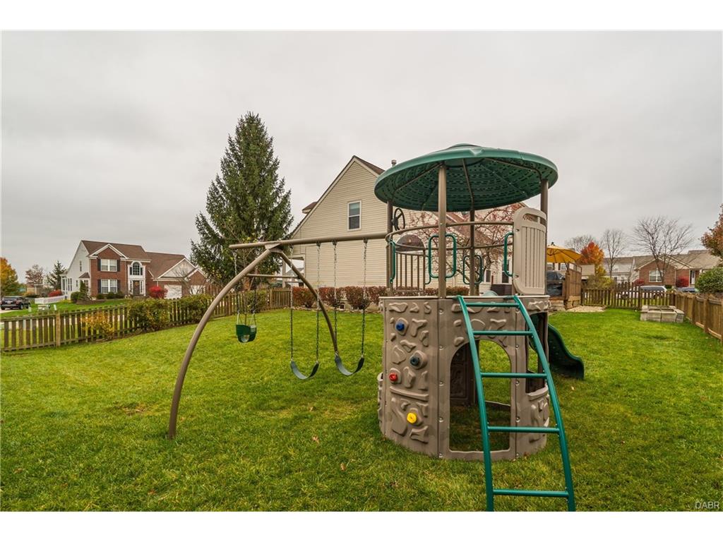 120 Meadows Dr, Springboro, OH 45066 photo 47