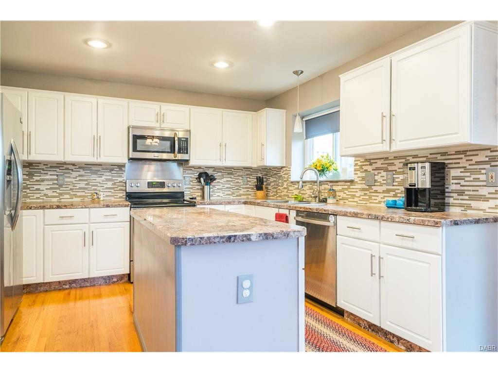 120 Meadows Dr, Springboro, OH 45066 photo 4