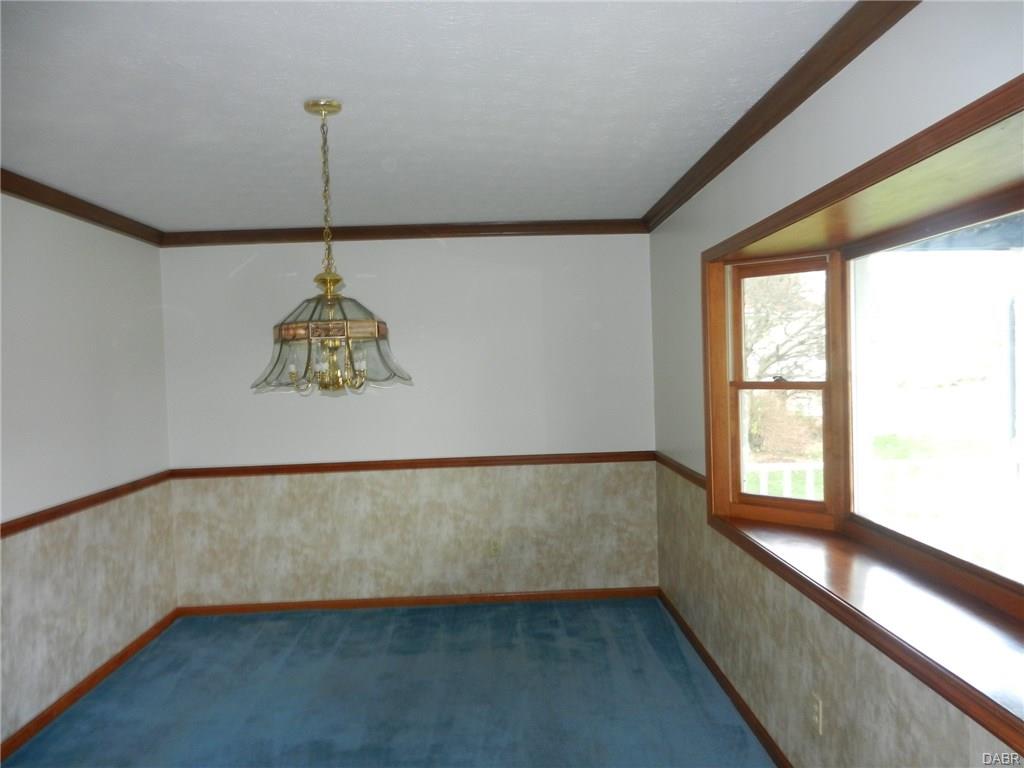 3907 Eagle Point Dr, Beavercreek, OH 45430 photo 3