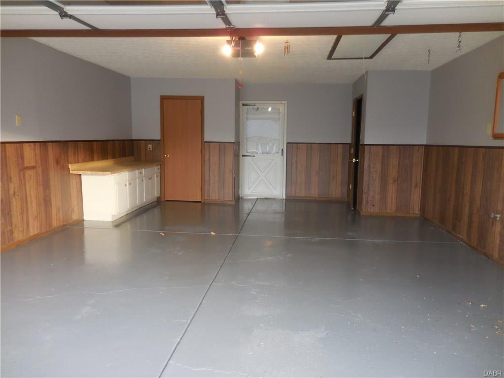 2106 Manhattan Blvd, Springfield, OH 45504 photo 12
