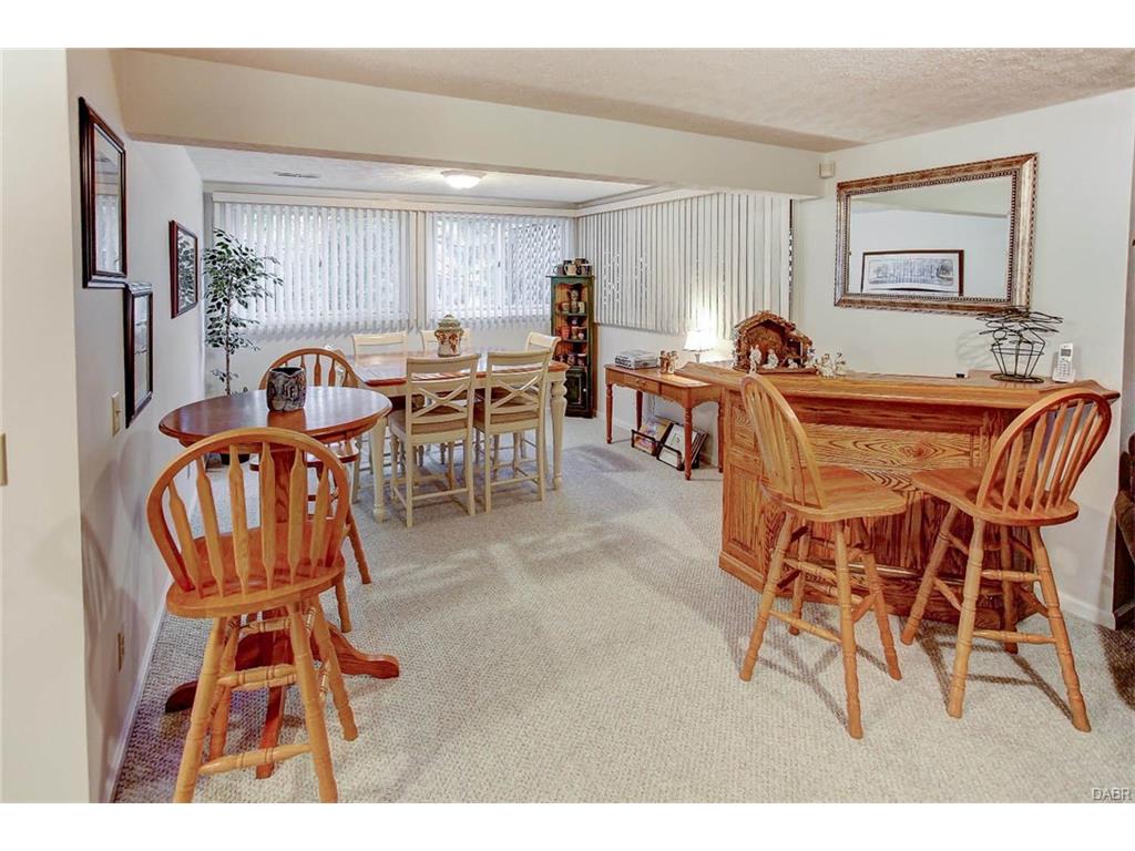 7224 Hartcrest Ln, Dayton, OH 45459 photo 37