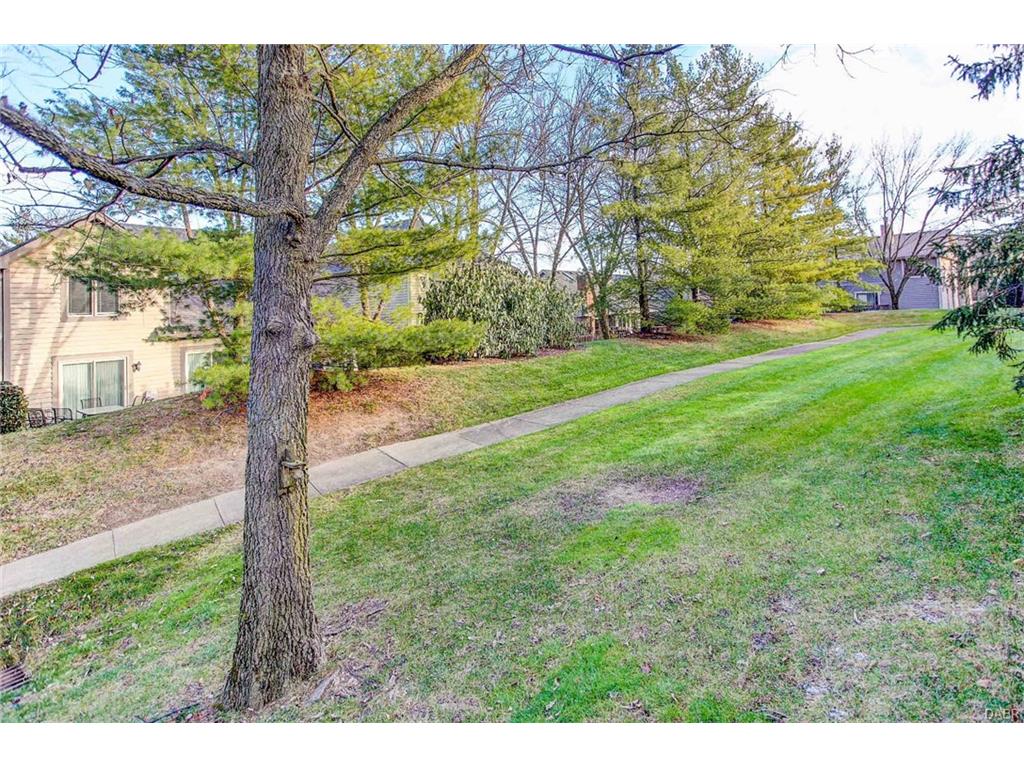7224 Hartcrest Ln, Dayton, OH 45459 photo 48
