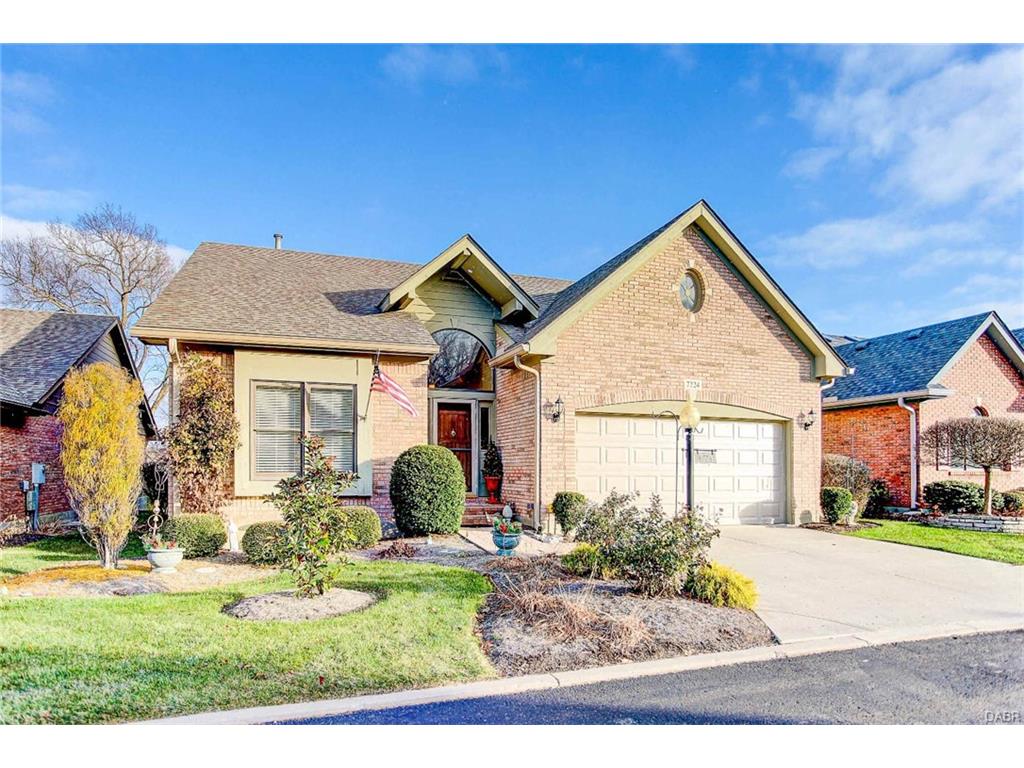 7224 Hartcrest Ln, Dayton, OH 45459 photo 2