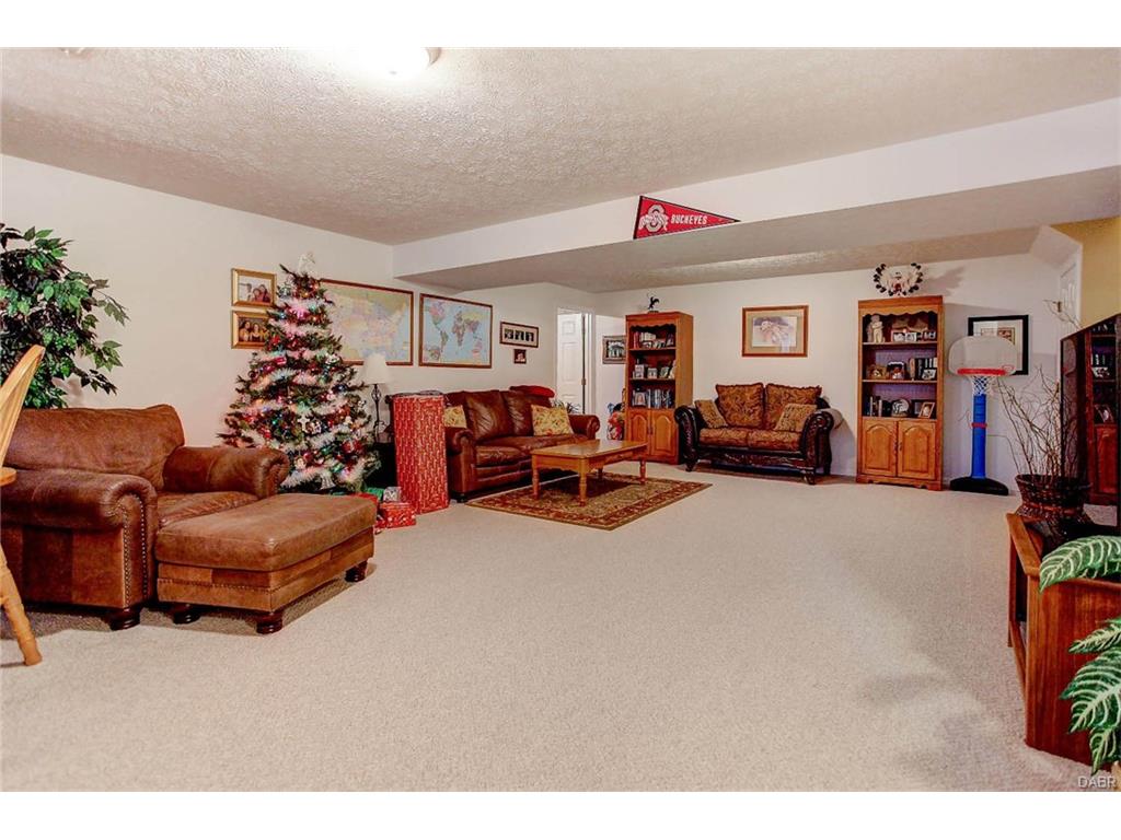 7224 Hartcrest Ln, Dayton, OH 45459 photo 36