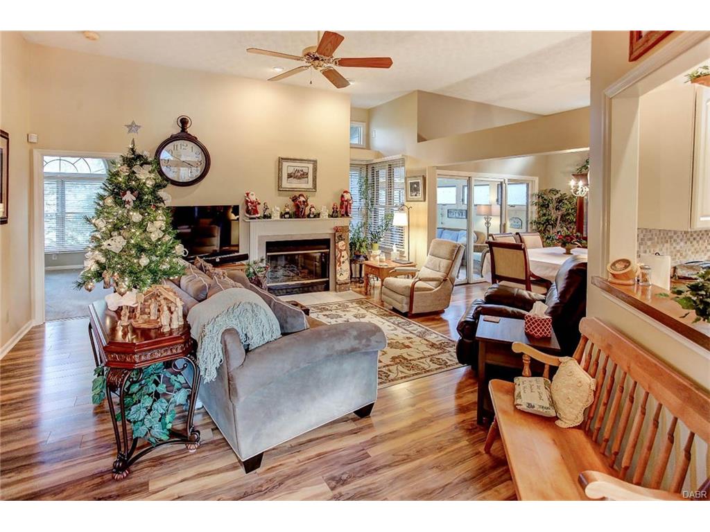 7224 Hartcrest Ln, Dayton, OH 45459 photo 6