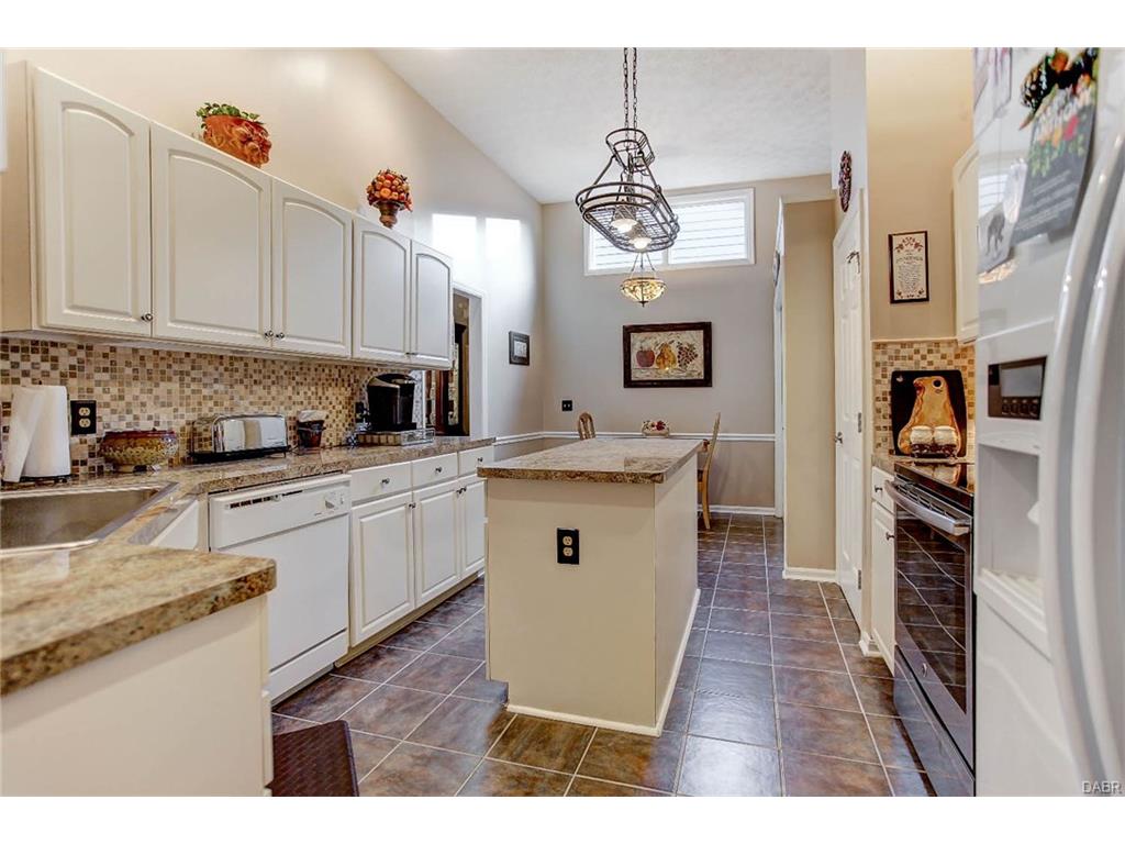 7224 Hartcrest Ln, Dayton, OH 45459 photo 12