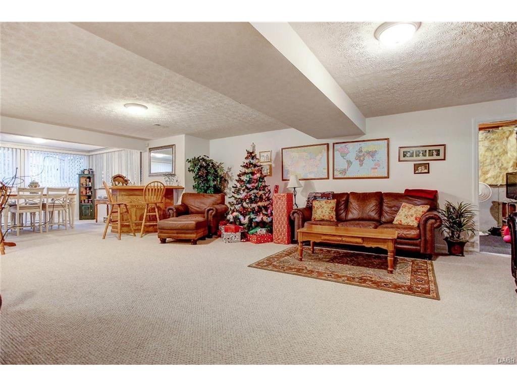 7224 Hartcrest Ln, Dayton, OH 45459 photo 34