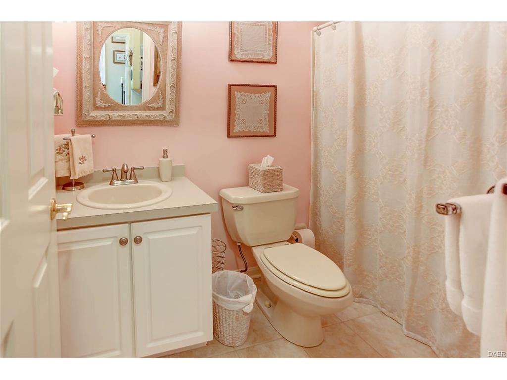 7224 Hartcrest Ln, Dayton, OH 45459 photo 24
