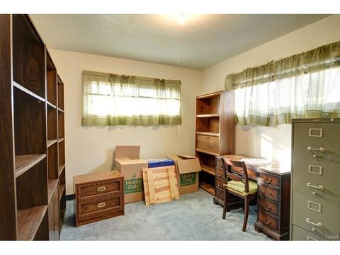 912 E Stroop Rd, Dayton, OH 45429 photo 10