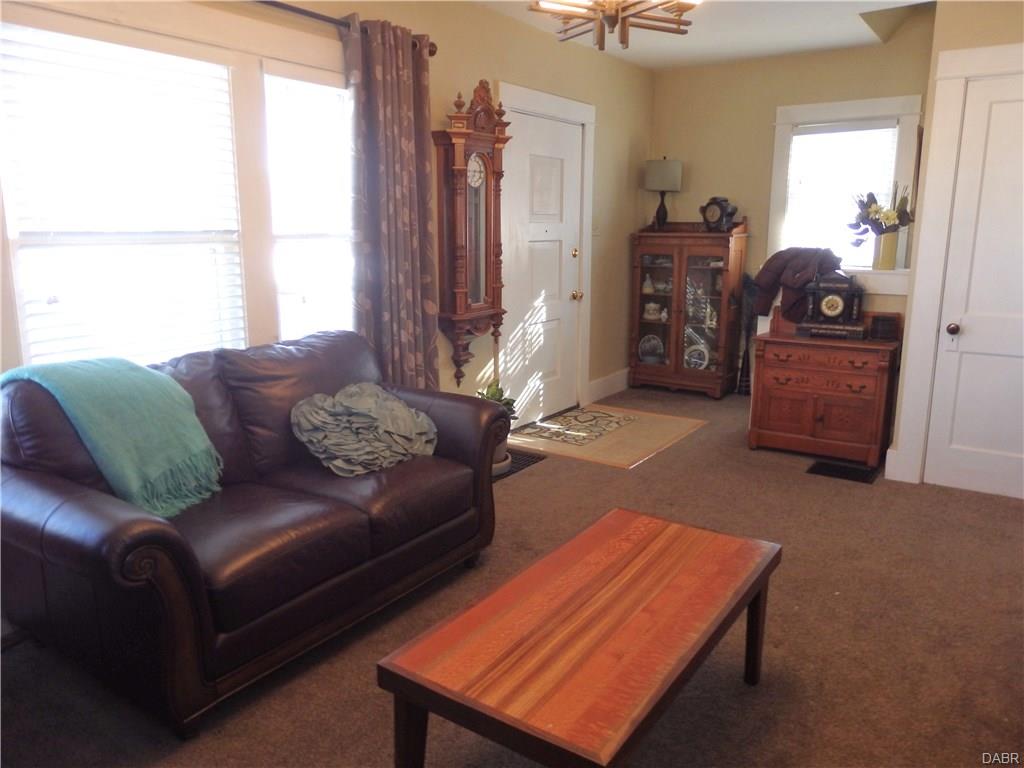 1114 E Main St, Troy, OH 45373 photo 4
