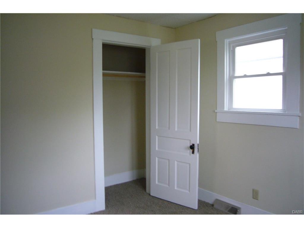 112 W Bennett Dr, Sidney, OH 45365 photo 8