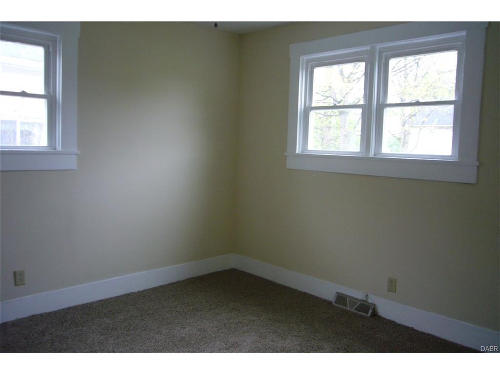 112 W Bennett Dr, Sidney, OH 45365 photo 7