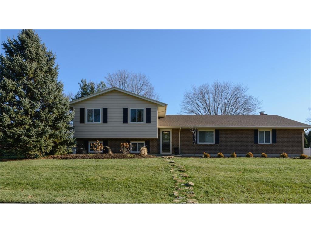 7531 Pelway Dr, Dayton, OH 45459 photo 2