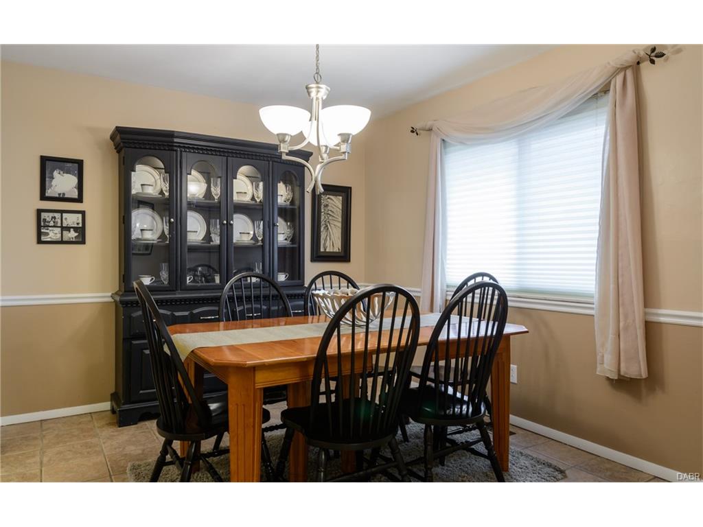 7531 Pelway Dr, Dayton, OH 45459 photo 16