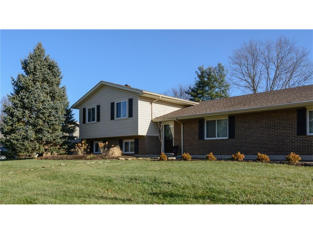 7531 Pelway Dr, Dayton, OH 45459 photo 3