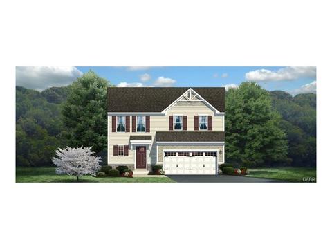 181 Rapids Dr, Fairborn, OH 45324 photo 1