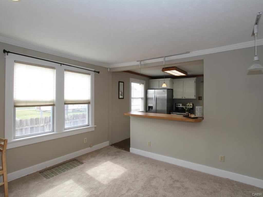 2951 Grace Ave, Dayton, OH 45420 photo 8