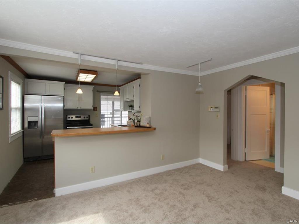 2951 Grace Ave, Dayton, OH 45420 photo 7