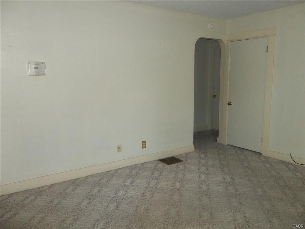 2934 Grace Ave, Dayton, OH 45420 photo 7