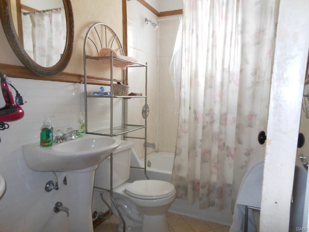 2341 Fields Ave, Dayton, OH 45420 photo 10
