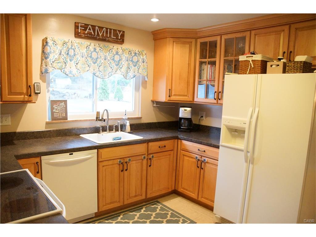 4832 Judith Dr, Dayton, OH 45429 photo 6