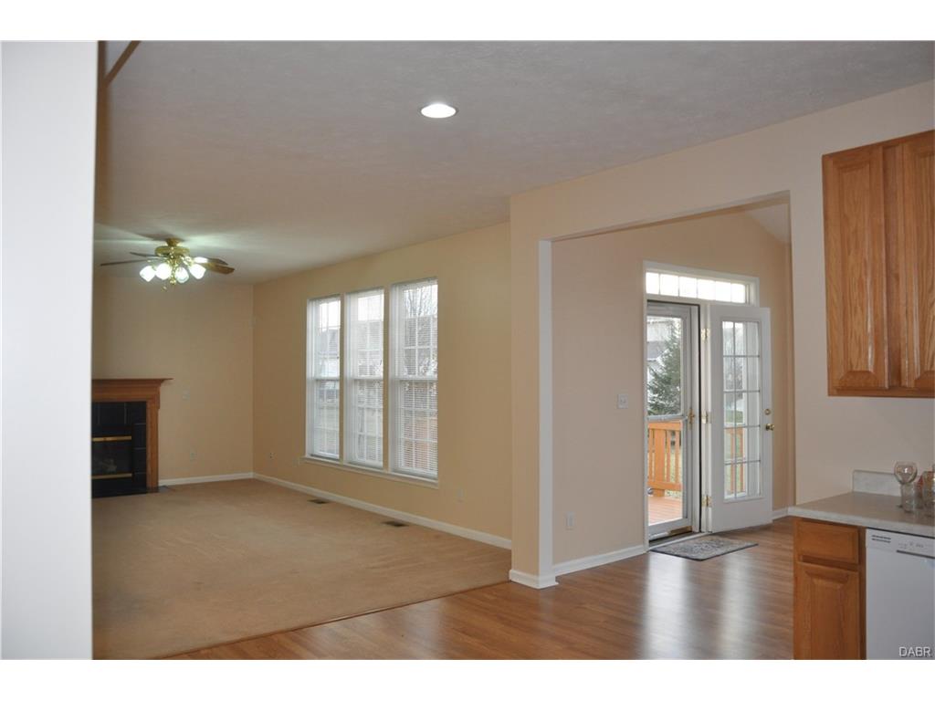 479 Stanton Dr, Springboro, OH 45066 photo 7
