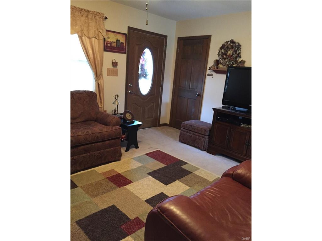 8208 Zoar Rd, Morrow, OH 45152 photo 3