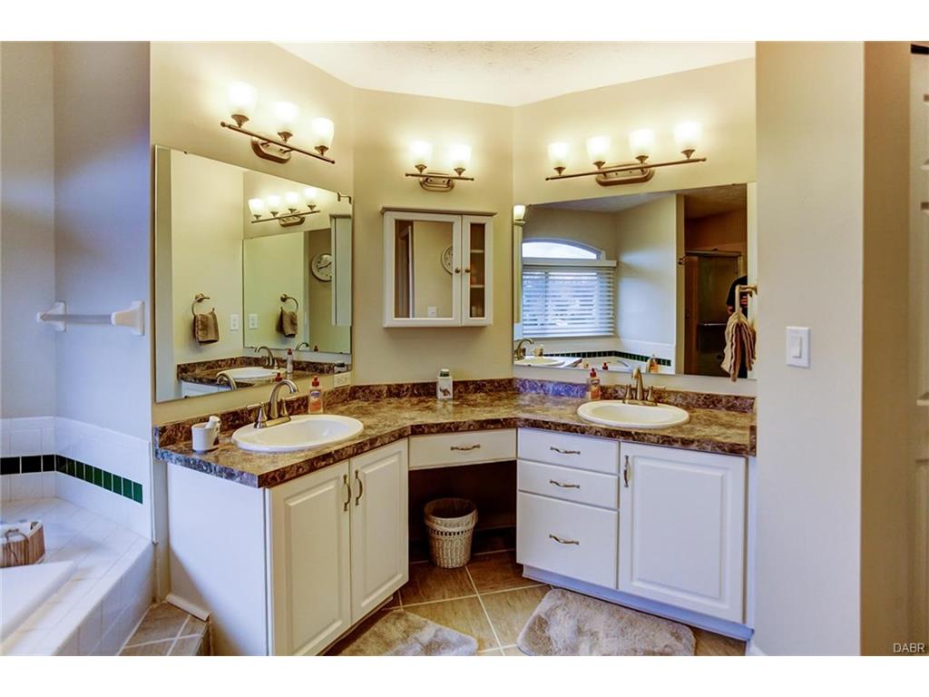 60 Saddlebrook Ct, Springboro, OH 45066 photo 27